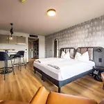 מלון Ibis Styles 3*