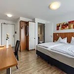 Ibis Styles 3*