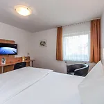 Ibis Styles 3* 알렌