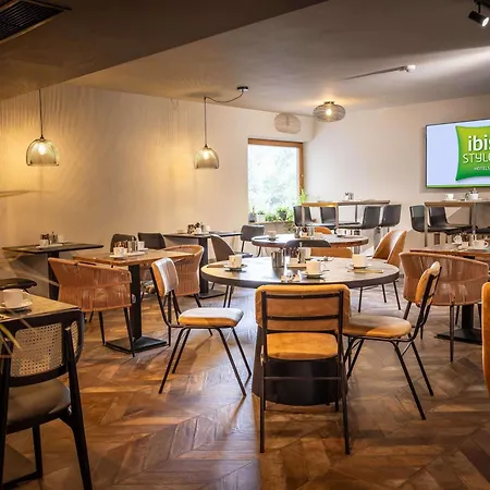 Ibis Styles 3*
